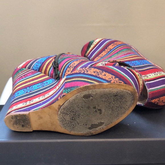 Multi color wedges - Picture 3 of 3